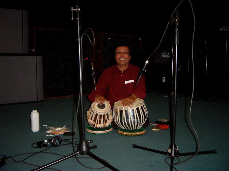 Pandit Swapan Chaudhuri recording Hand'Stan - Los Angeles 2005